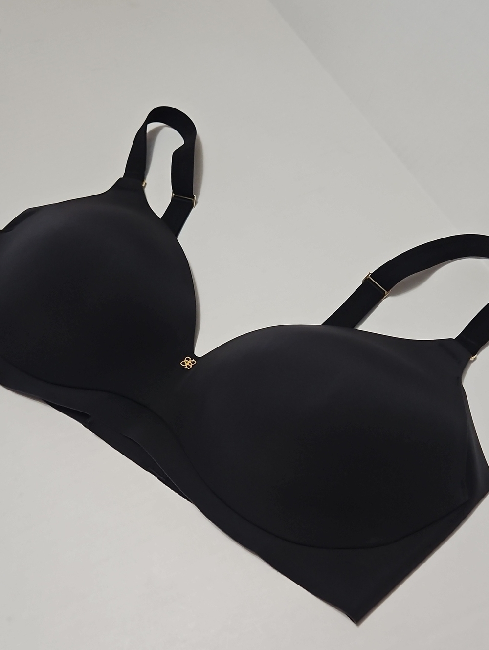 Honeylove Black Cloud Embrace Wireless Seamless T-Shirt Bra Size 36D